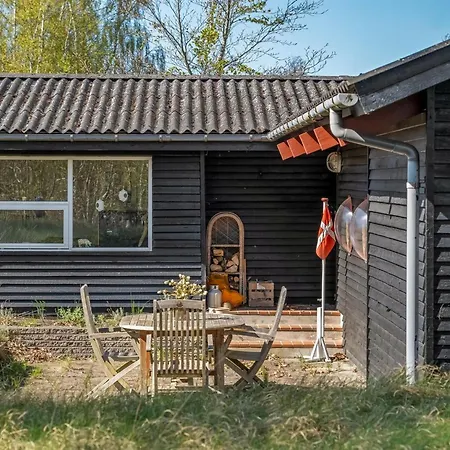 Semesterbostad Antti - From The Sea By Interhome Hadsund